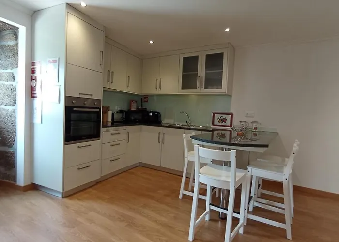 Antiga Casa Do Forno Nyaraló